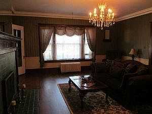5th image of 205 N Locust St
