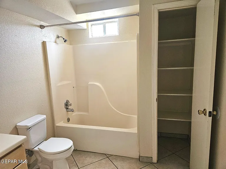 592 Bartlett Dr #301 — Photo 11