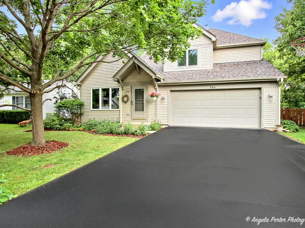 900 Summer Hill Ct, Antioch, IL 60002
