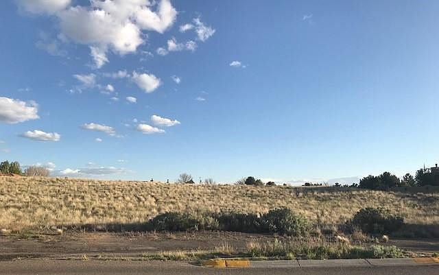 2nd image of Ranchitos Rd NE