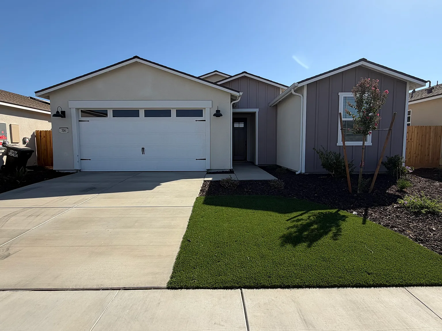 4 bed, 1509 sqft, $2,450 — Photo 1