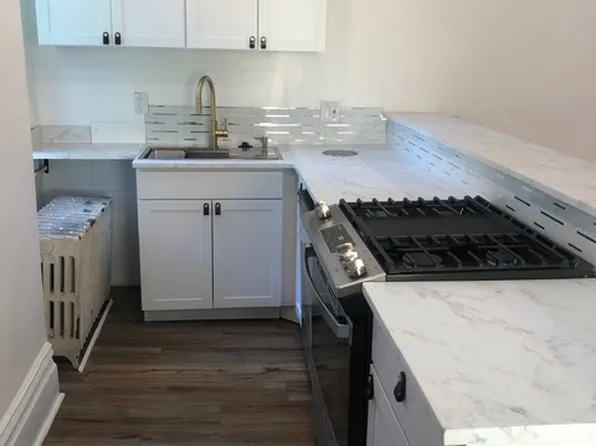 6624 Dalzell Pl APT 2, Pittsburgh, PA 15217