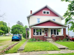306 S 9th St, Coshocton, OH