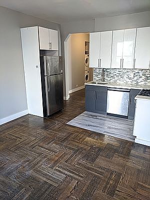 2nd image of 51 W Mosholu Pkwy N APT 6B