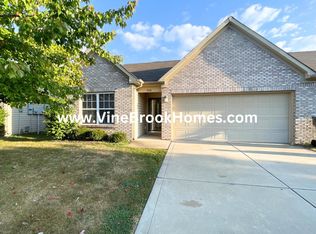 1928 Lisa Walk Dr, Indianapolis, IN 46227