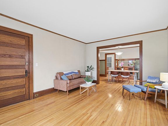 5th image of 4748 Blaisdell Ave