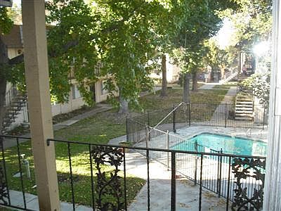 1st image of 2420 Oxford Way APT 38