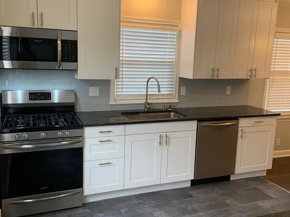 301 E Fairmount Ave, Whitefish Bay, WI 53217