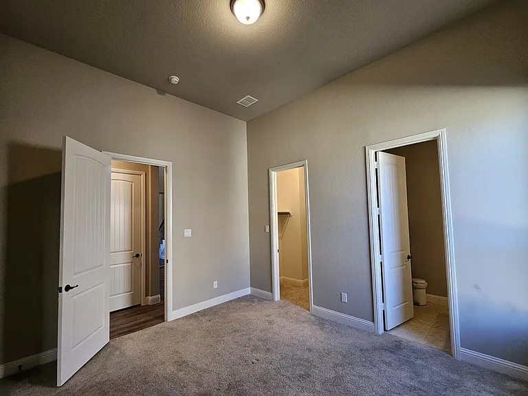 810 Elm Park Dr — Photo 55