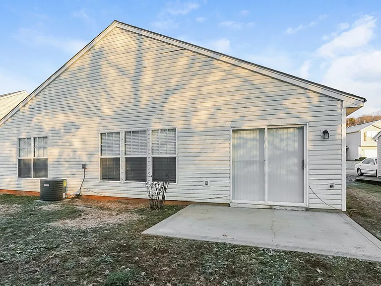 5227 Moonlight Trl SW — Photo 14