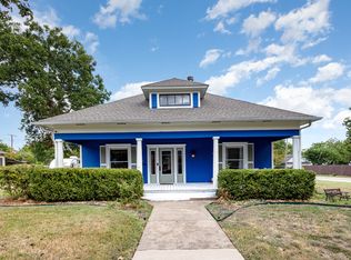 300 E University Ave, Waxahachie, TX