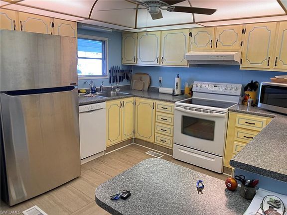 2nd image of 210 Village Ln