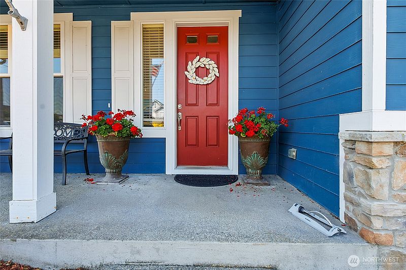 3rd image of 3266 Phillips Avenue