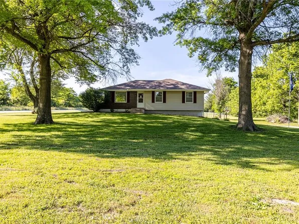 1893 SW 200th Rd, Kingsville, MO 64061