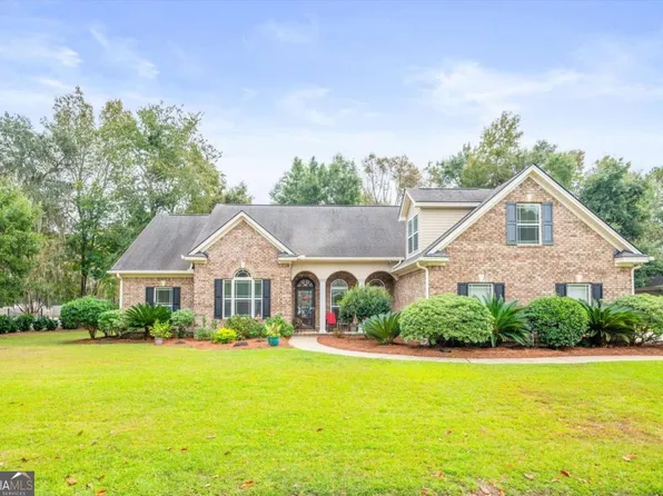 5 Holly Tree Ct, Richmond Hill, GA 31324