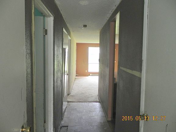 4th image of 10415 12th Avenue Ct S