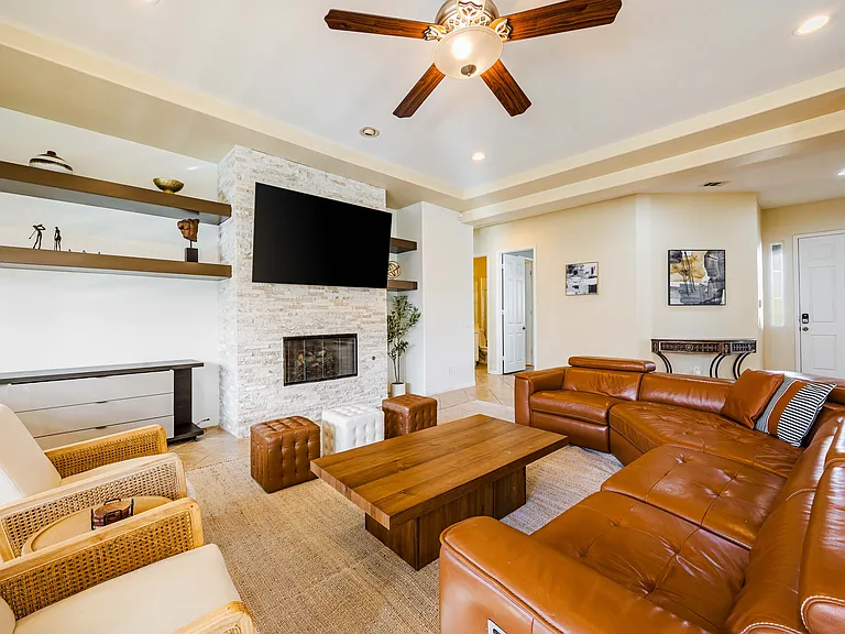 43747 Salpare Pl — Photo 9