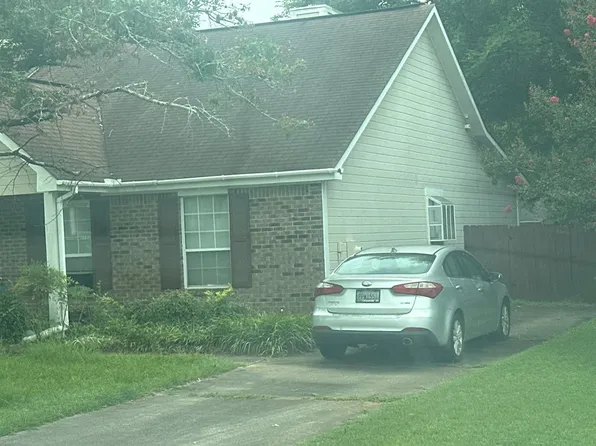 121 Saddlehorn Dr, Warner Robins, GA 31088