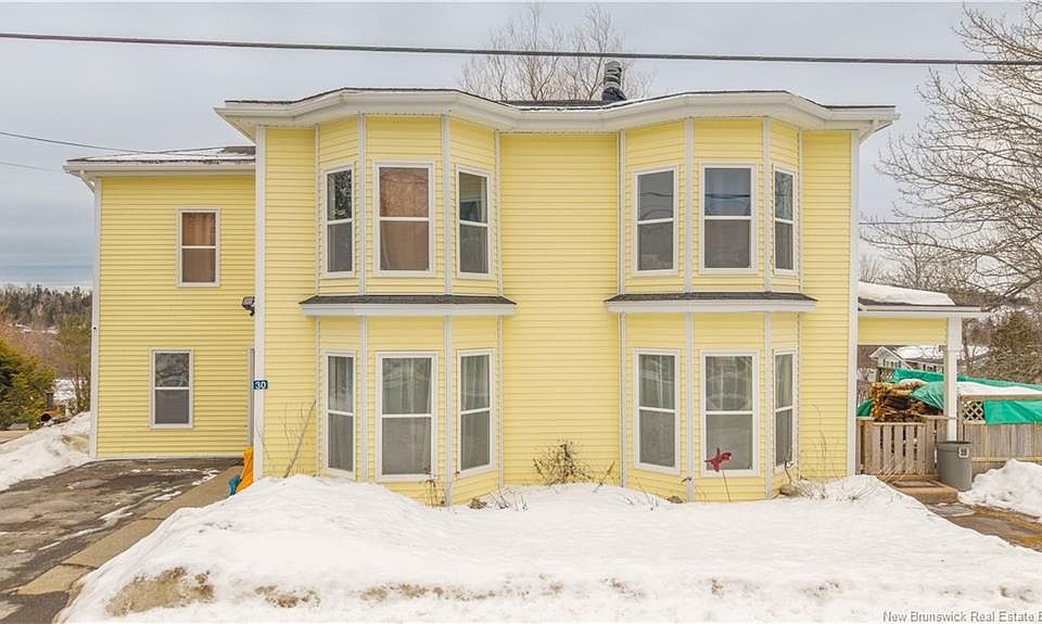 1st image of 30 Carleton St