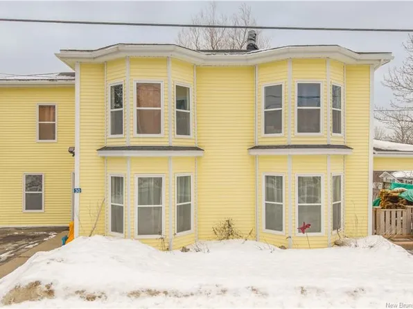 30 Carleton St, Saint George, NB E5C 3B8