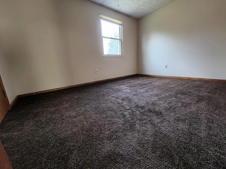 1670 Colonial Dr — Photo 8