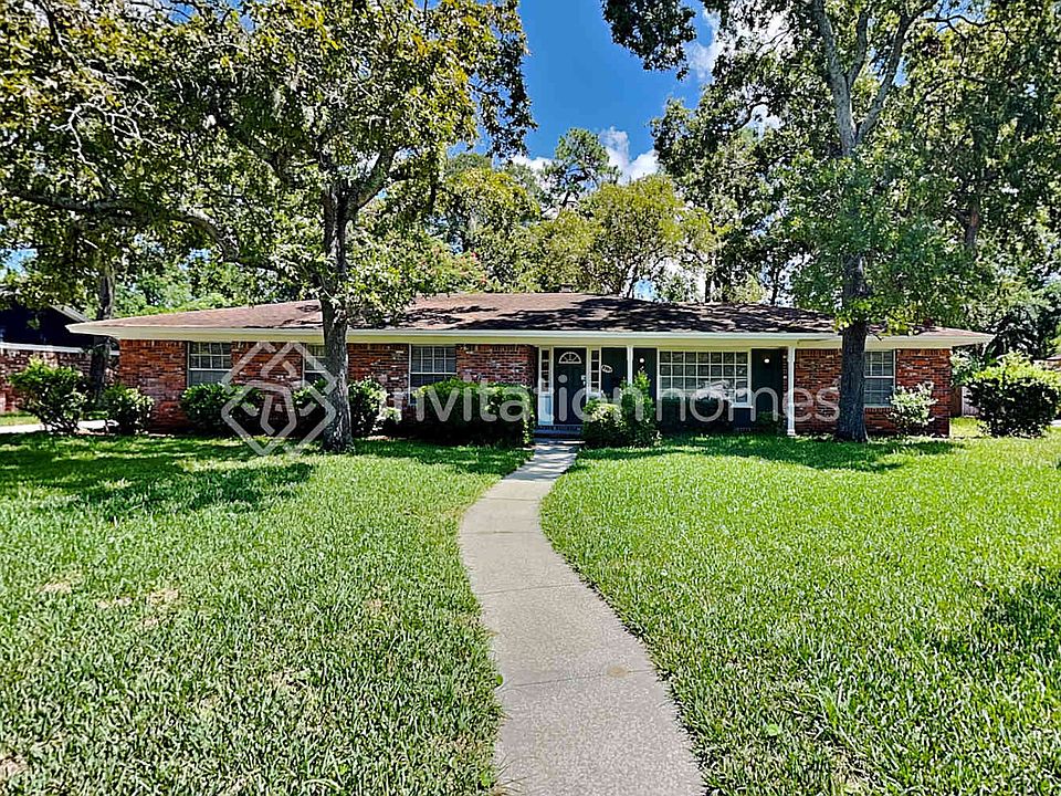 1st image of 3701 Colony Cove Trl