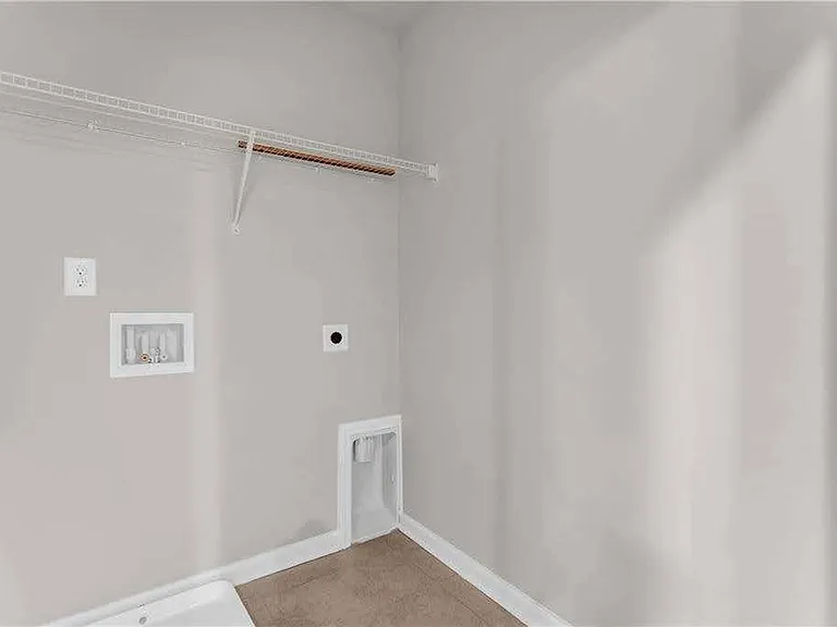 1575 Villageside Ct — Photo 16