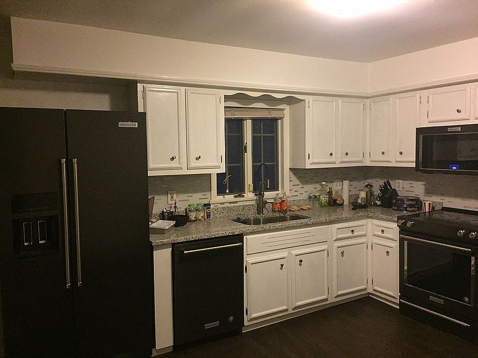 2nd image of 990 S Shore Dr