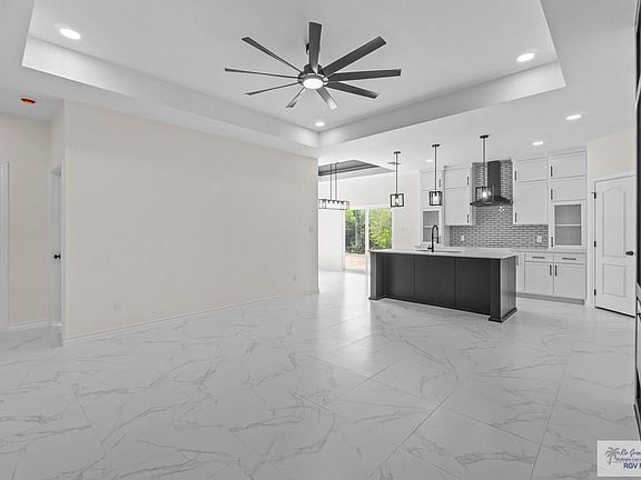 3rd image of 1056 Oro Blanco Ave