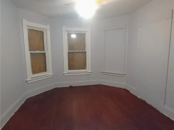 406 Union Pl, Syracuse, NY 13208