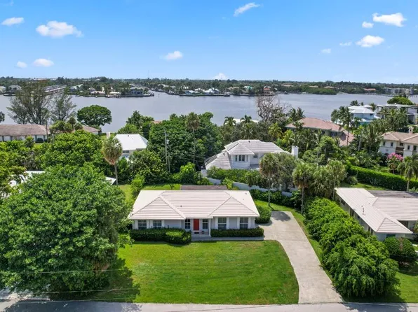 27 Sabal Island Drive, Ocean Ridge, FL 33435