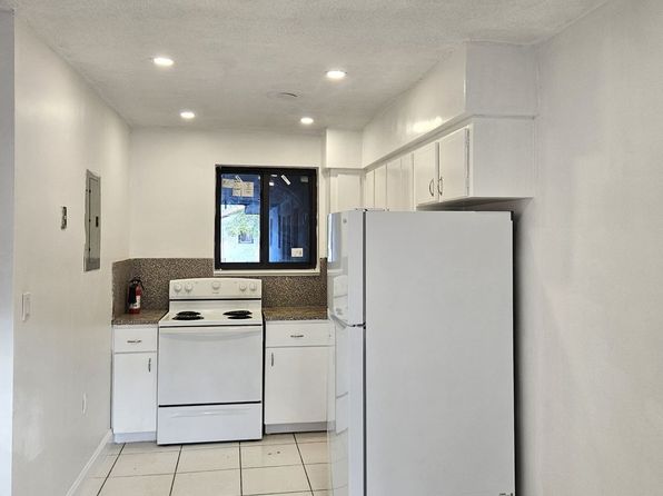 17150 NE 23rd Ave #10