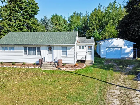 6392 Mitchell Rd, Palmyra, MI 49268