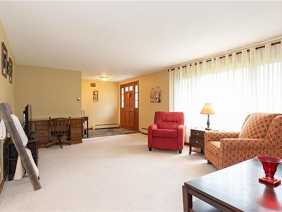 4th image of 13047 Stanfield Dr