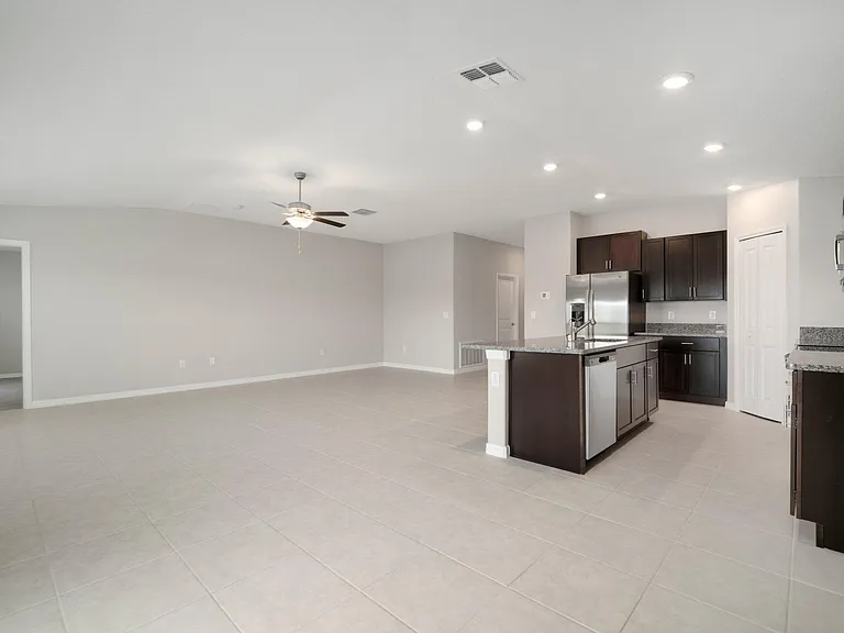 5442 Blue Azure Dr — Photo 12