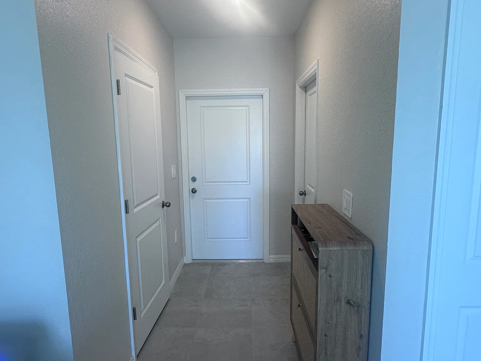 3 bed, 2.5 bath, 1352 sqft, $2,150 — Photo 4