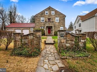 922 Fairway Dr, Towson, MD 21286