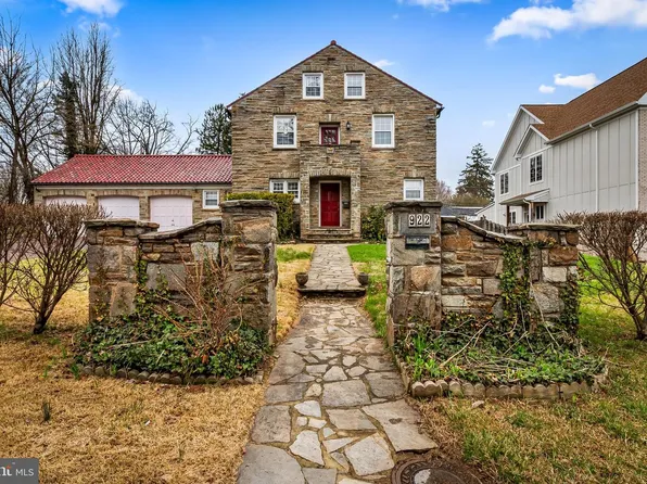 922 Fairway Dr, Towson, MD 21286