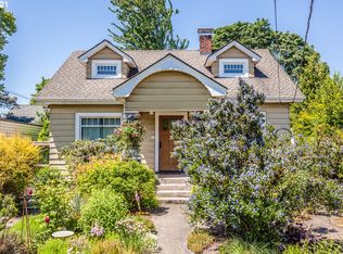 7025 N Burrage Ave, Portland, OR