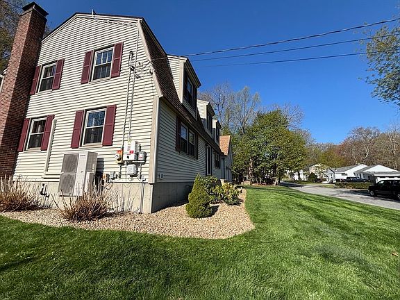 4th image of 111 Seneca St