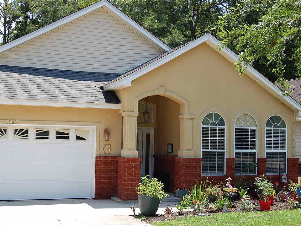 1st image of 1063 Park View Dr