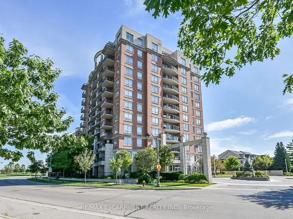 2365 Central Park Dr Unit 601, Oakville, ON L6H 0C7