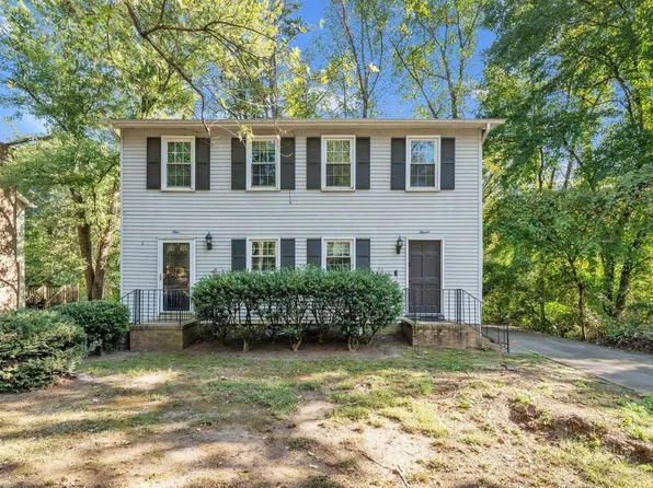 11 Dover Dr, Taylors, SC 29687