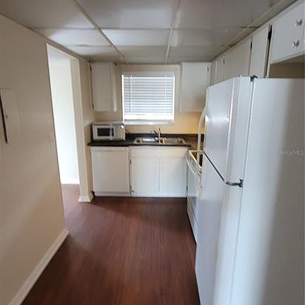 2nd image of 122 N Kings Ave APT 202