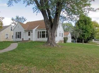 2855 Blackstone Ave S, Saint Louis Park, MN 55416