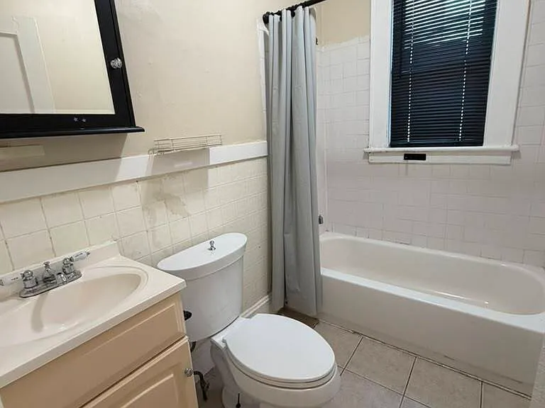 223 Wayne St #2 — Photo 6