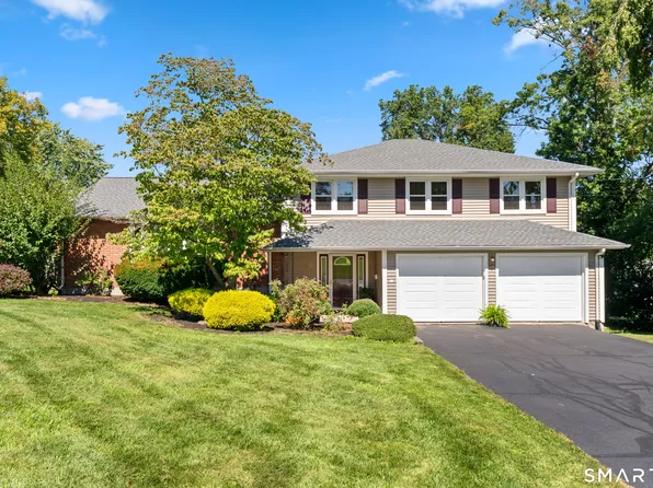 10 Eastwood Road, West Hartford, CT 06117
