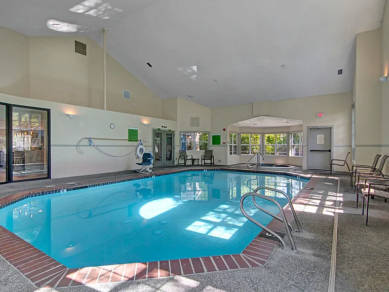 12303 Harbour Pointe Blvd — Photo 20