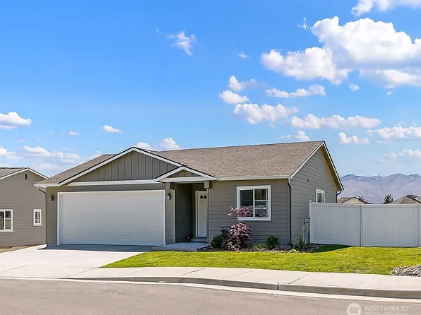 506 S Joseph Avenue, East Wenatchee, WA 98802