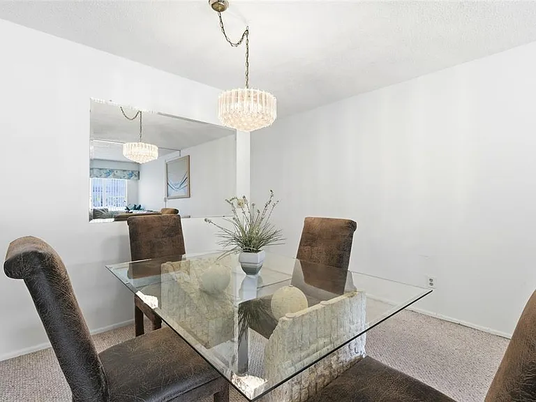2386 Sumatran Way #14 — Photo 7
